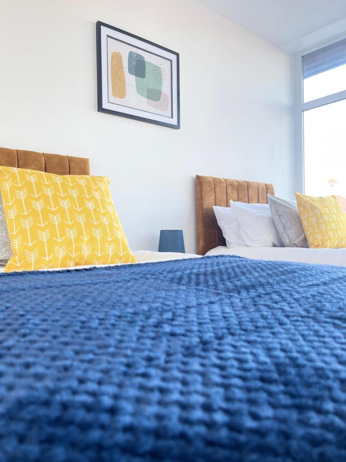 1 Bedroom Apartment - Flitwick - Contractor Friendly - Tourist Ready - Full Kitchen - Wifi - Smart Tv - Sofa Bed - Free Parking - Ideal For Short Or Long Stays Ngoại thất bức ảnh