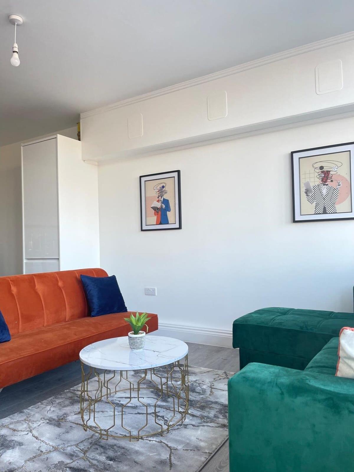 1 Bedroom Apartment - Flitwick - Contractor Friendly - Tourist Ready - Full Kitchen - Wifi - Smart Tv - Sofa Bed - Free Parking - Ideal For Short Or Long Stays Ngoại thất bức ảnh